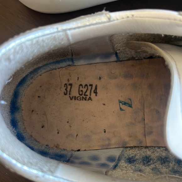 Golden goose Super star low top sneaker Great used condition! Super CUTE - Picture 6 of 7